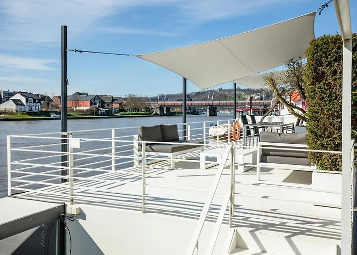 Bådhotel Peniche De Prestige A Avec Vue Sur La Citadelle - A L'abordage - By Voyages Copine