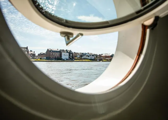 Bådhotel Peniche De Prestige A Avec Vue Sur La Citadelle - A L'abordage - By Voyages Copine